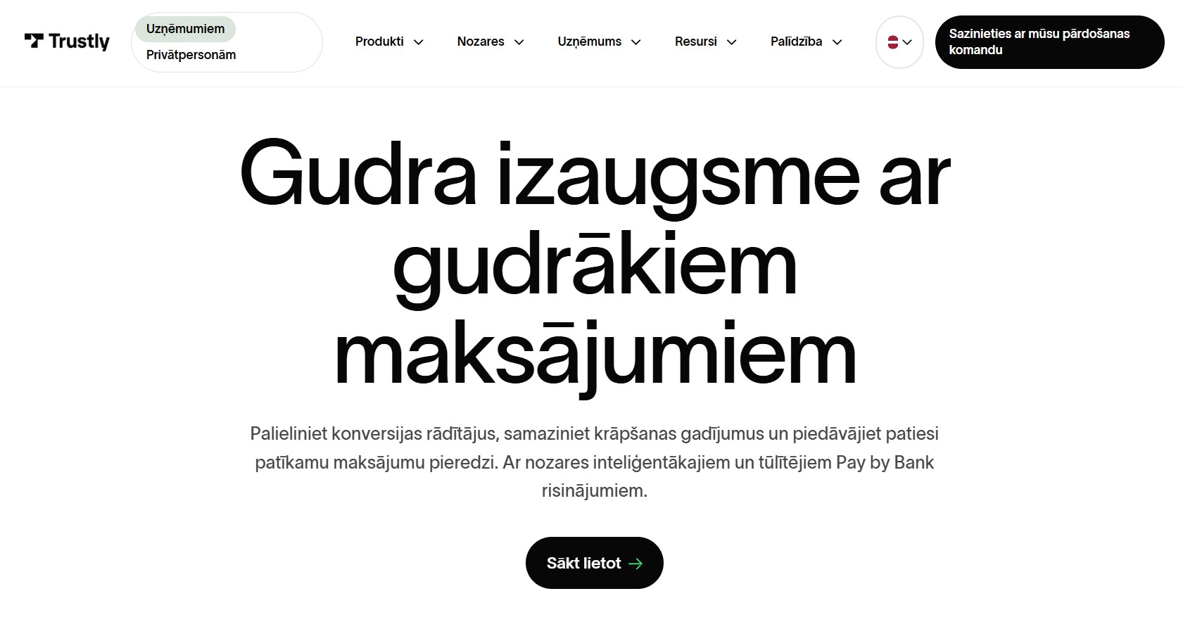 Trustly tīmekļvietne latviešu valodā ar Pay by Bank risinājumu aprakstu